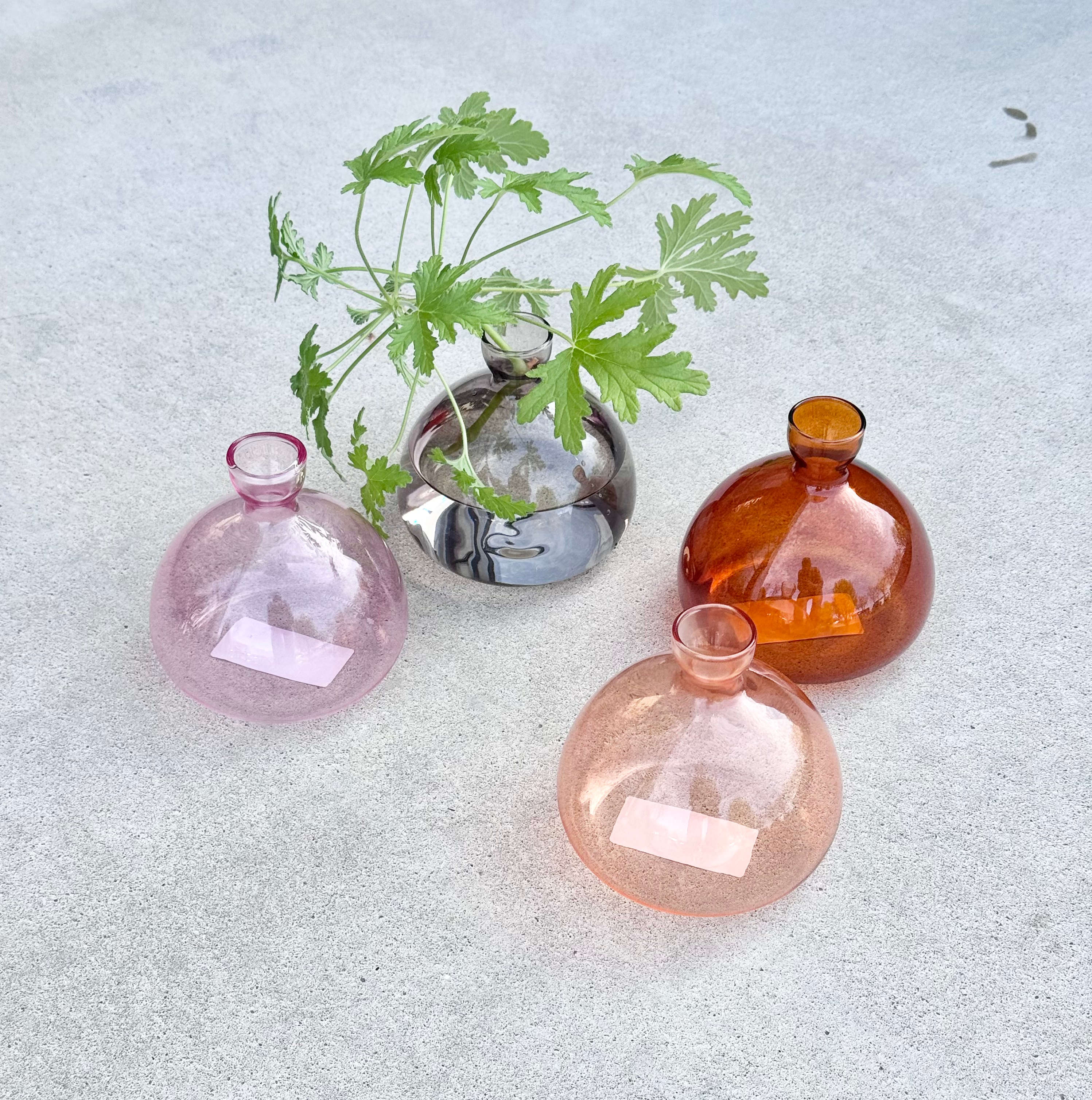 Vaasje acorn coloured